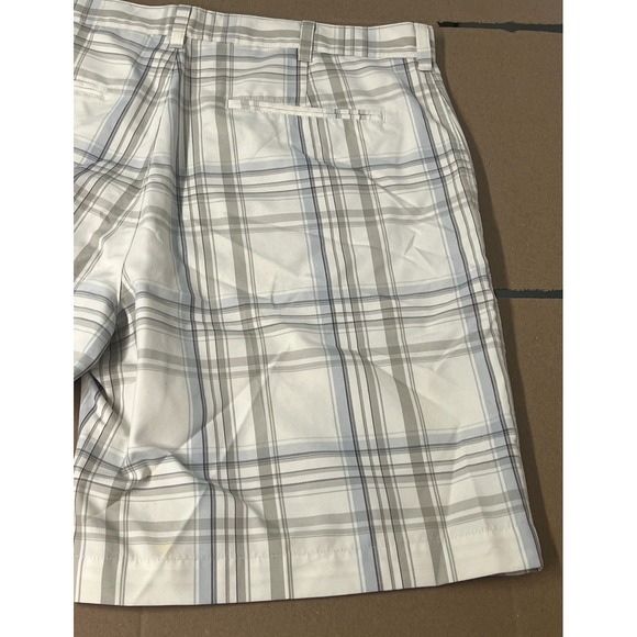 PGA Tour‎ Plaid Golf Shorts - Picture 10 of 16